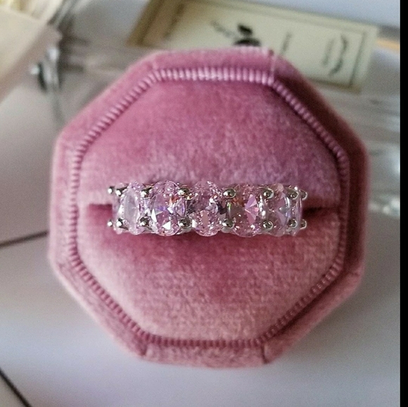Kylie style Pink crystal eternity ring - Picture 4 of 5